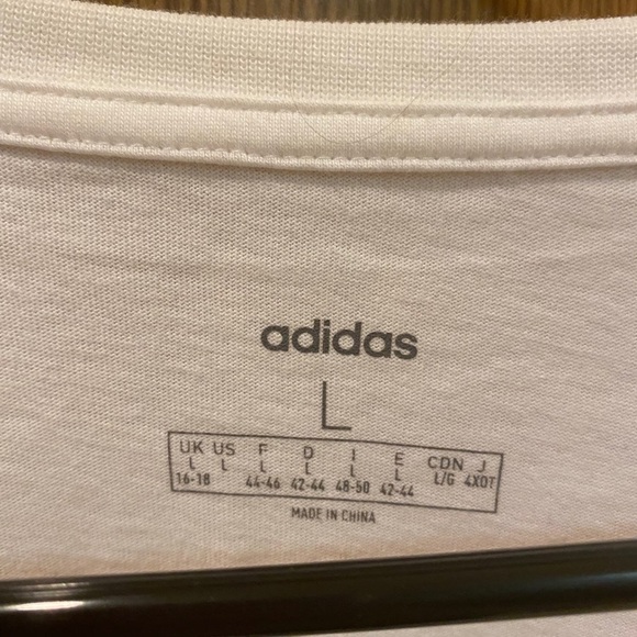 Adidas white t-t-Shirt size large no flaws nwt - Picture 2 of 2